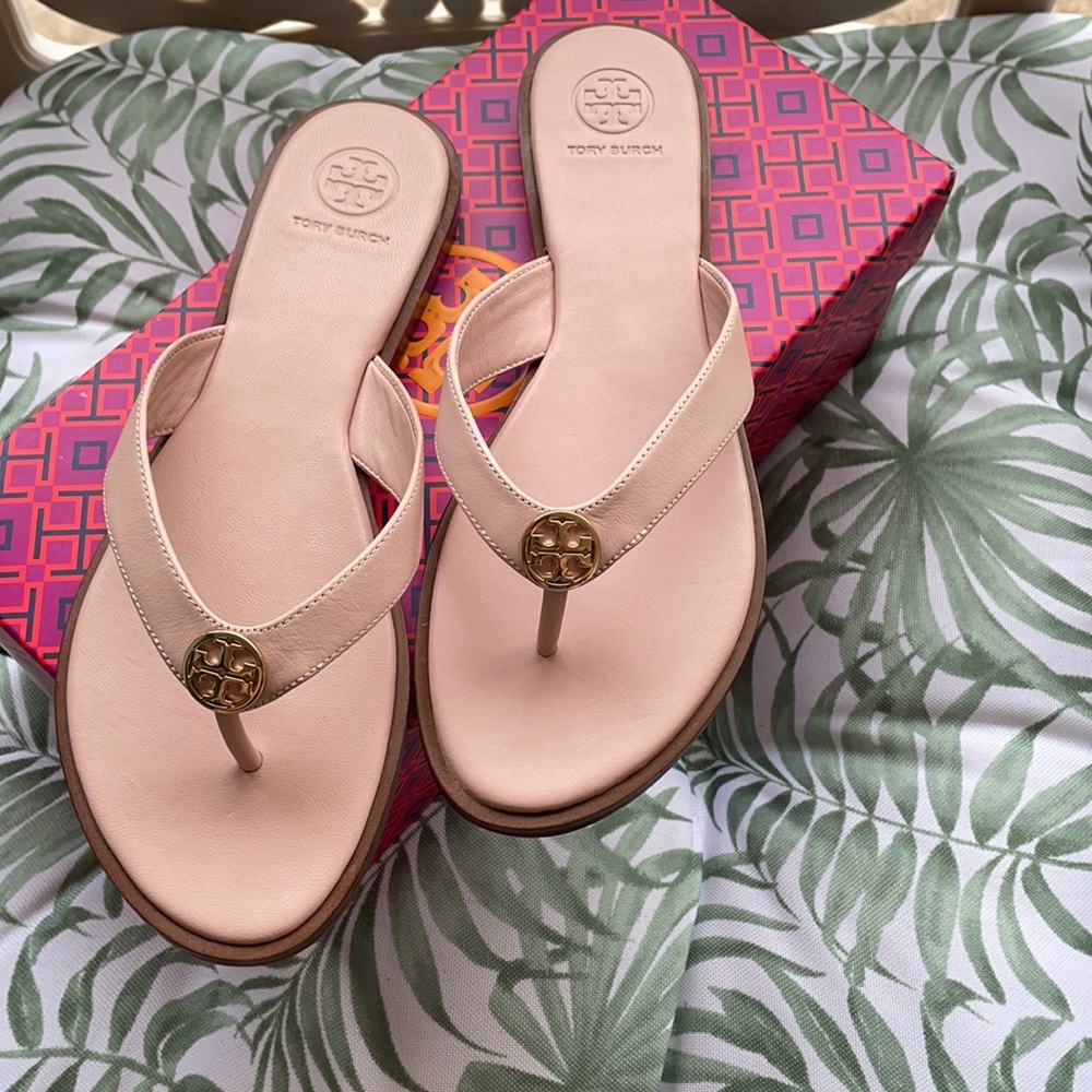New Tory Burch Benton Sandals